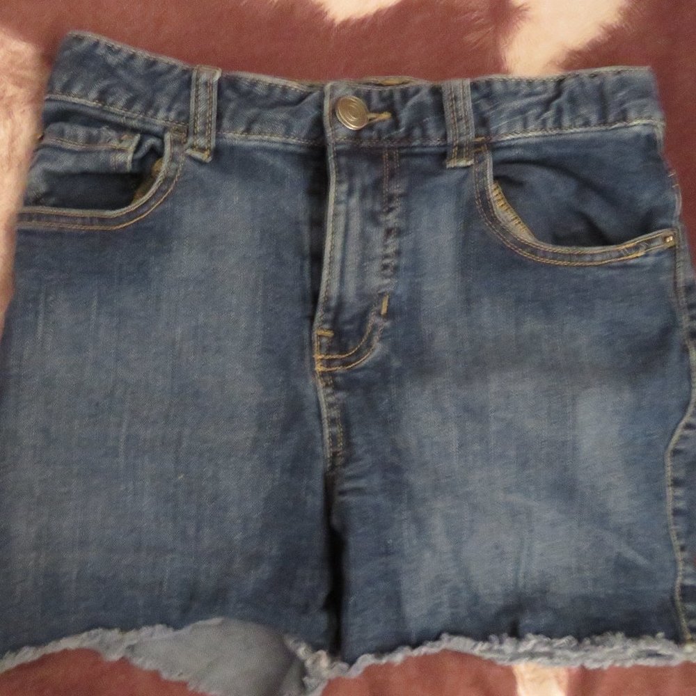 Est:1998 place - Size 12